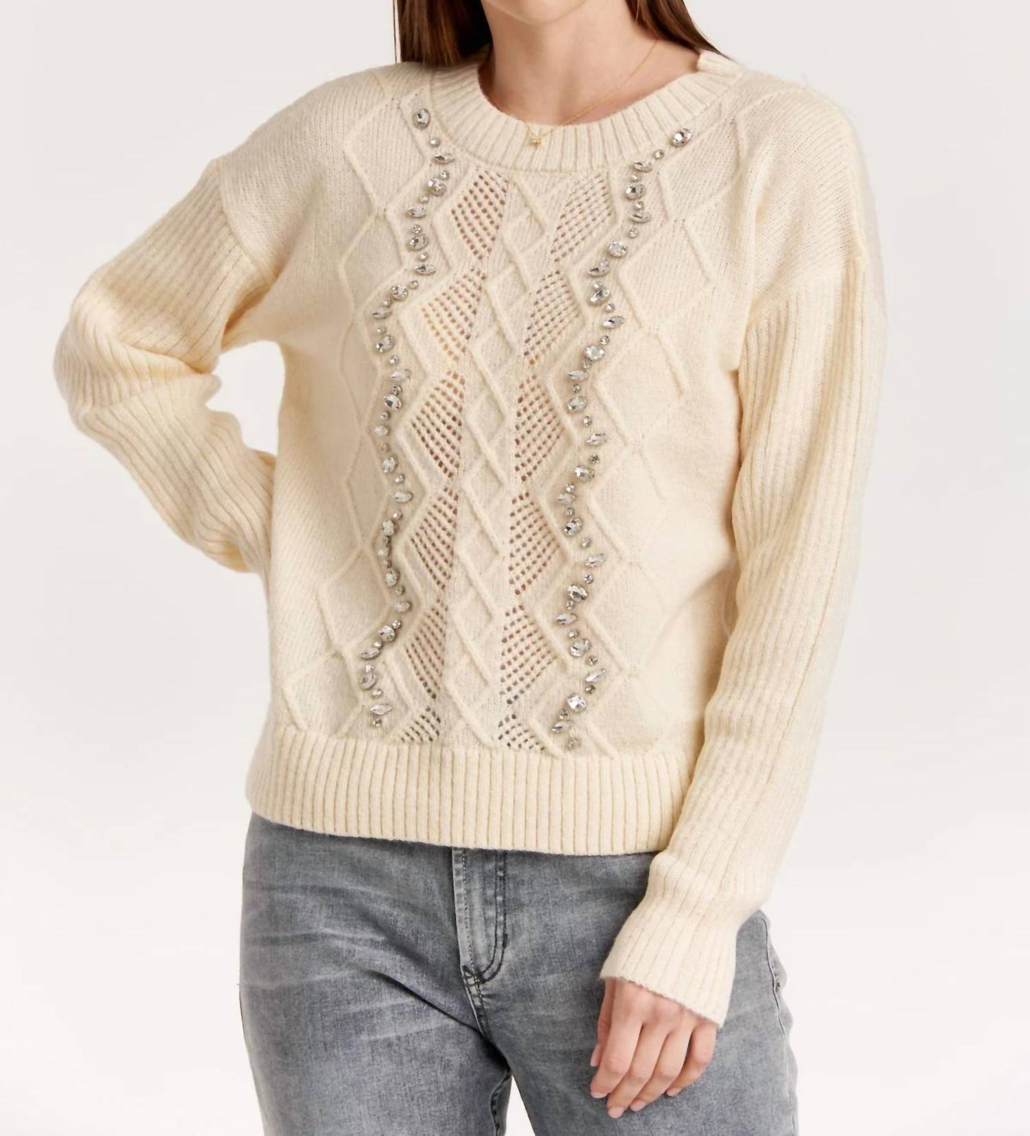 Свитер с заниженными плечами и отделкой из драгоценных камней в кремовом цвете Another Love
Свитер с заниженными плечами и отделкой из драгоценных камней в кремовом цвете Another Love