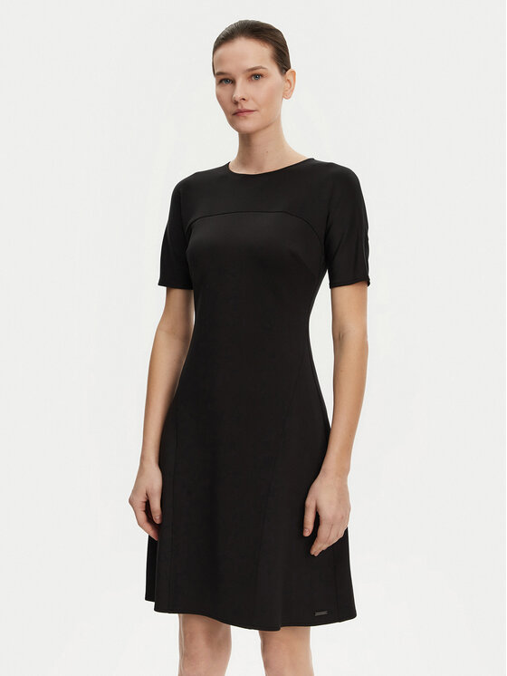 Платье на каждый день обычный крой K20K208151 Calvin Klein, черный
Платье на каждый день обычный крой K20K208151 Calvin Klein, черный