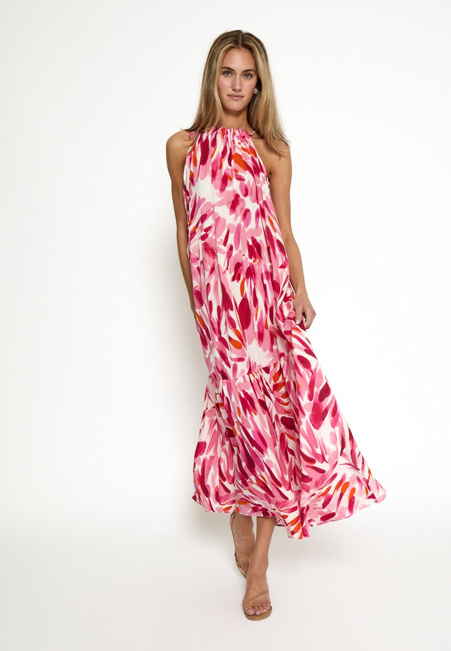 Платье Desires MACIE HALTERNECK, P Morning Glory Pink Print/Pink
Платье Desires MACIE HALTERNECK, P Morning Glory Pink Print/Pink