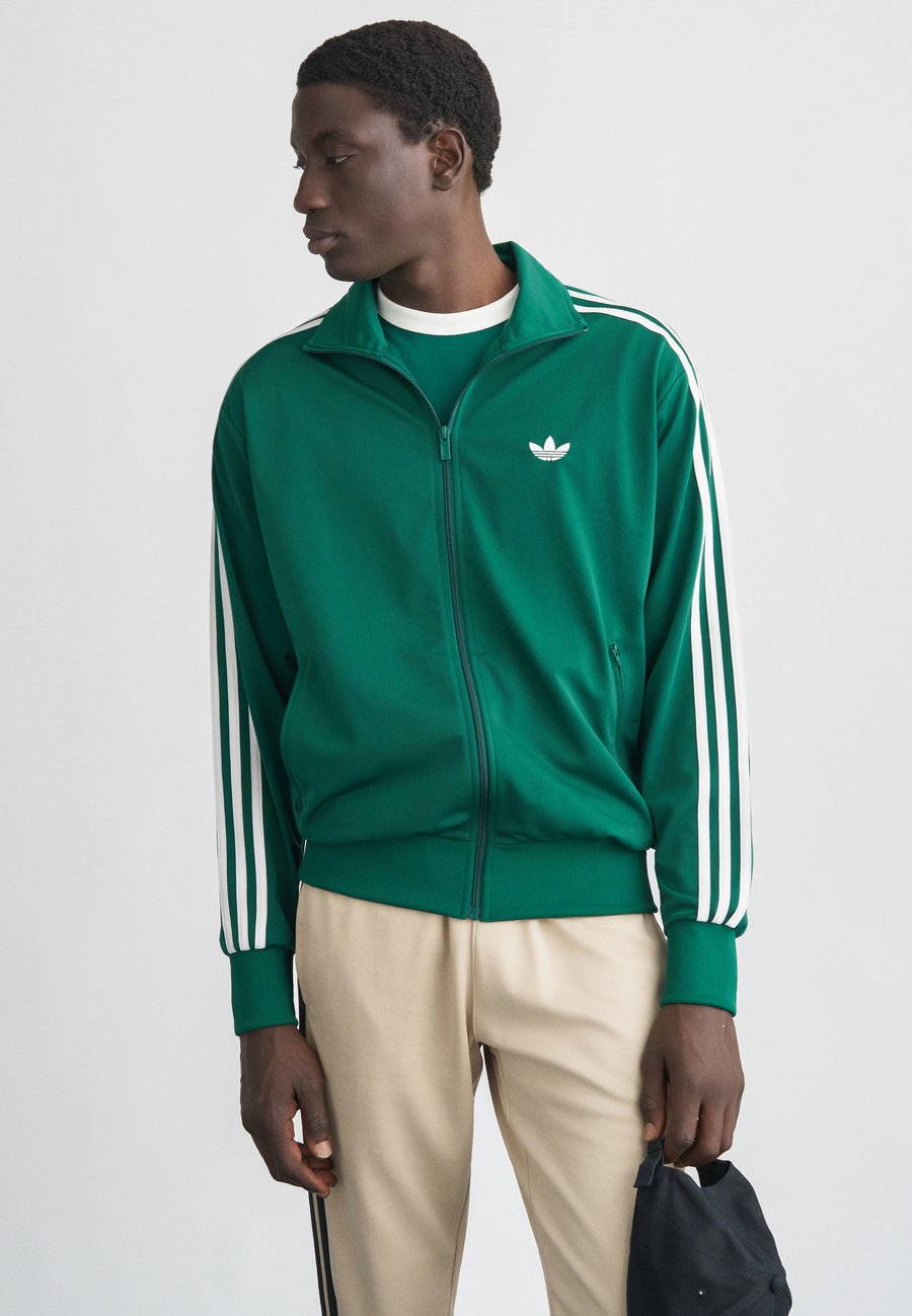 Толстовка Adidas Originals FIREBIRD, Collegiate Green/Dark Green
Толстовка Adidas Originals FIREBIRD, Collegiate Green/Dark Green