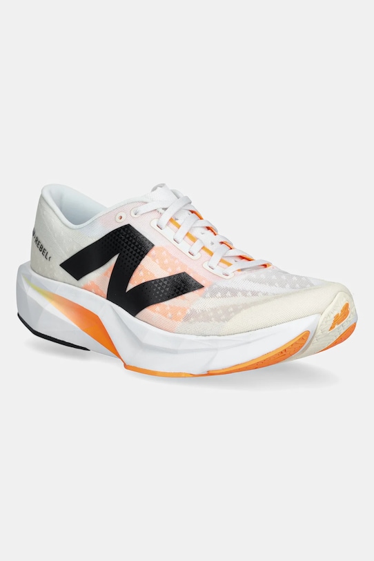 Беговые кроссовки FuelCell Rebel v2 New Balance, белый
Беговые кроссовки FuelCell Rebel v2 New Balance, белый