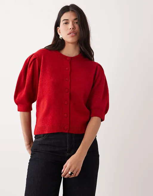 Красный вязаный укороченный кардиган ASOS DESIGN
Красный вязаный укороченный кардиган ASOS DESIGN