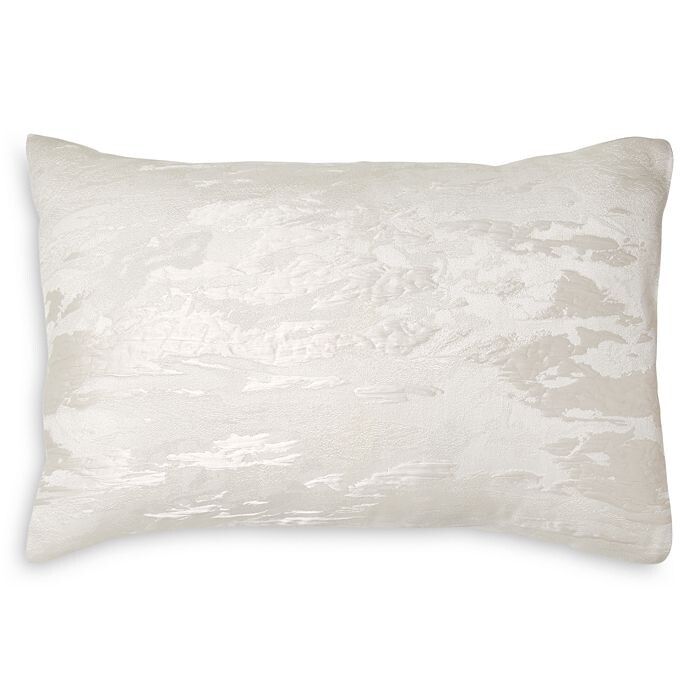 Подушка Seduction Collection King Pillow Sham Donna Karan, слоновая кость/кремовый
Подушка Seduction Collection King Pillow Sham Donna Karan, слоновая кость/кремовый