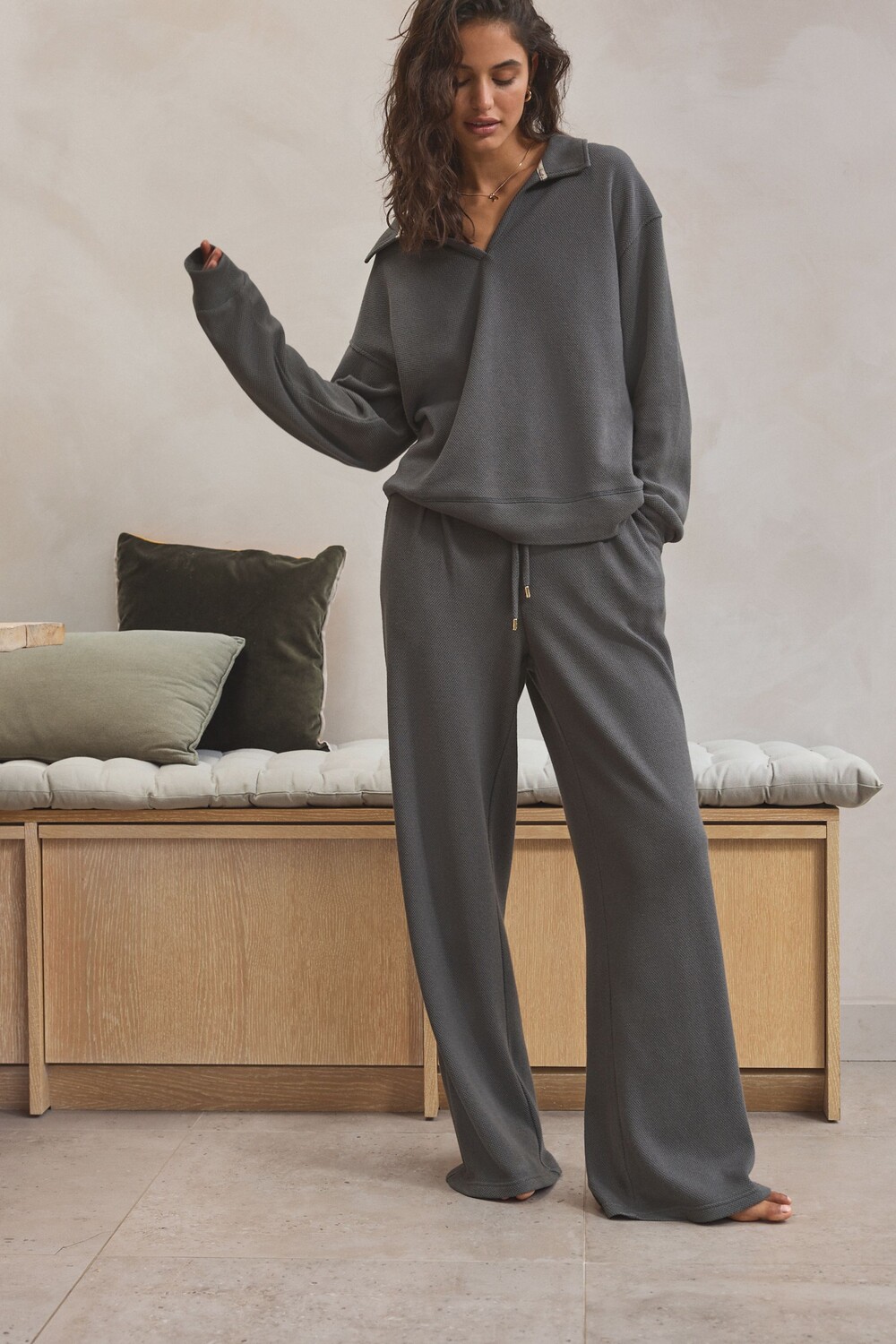 Широкие брюки джоггеры Knitlook Next, серый
Широкие брюки джоггеры Knitlook Next, серый