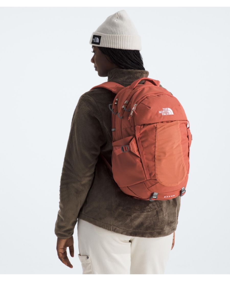 Женский рюкзак-мессенджер Recon The North Face, Mars Dust
Женский рюкзак-мессенджер Recon The North Face, Mars Dust