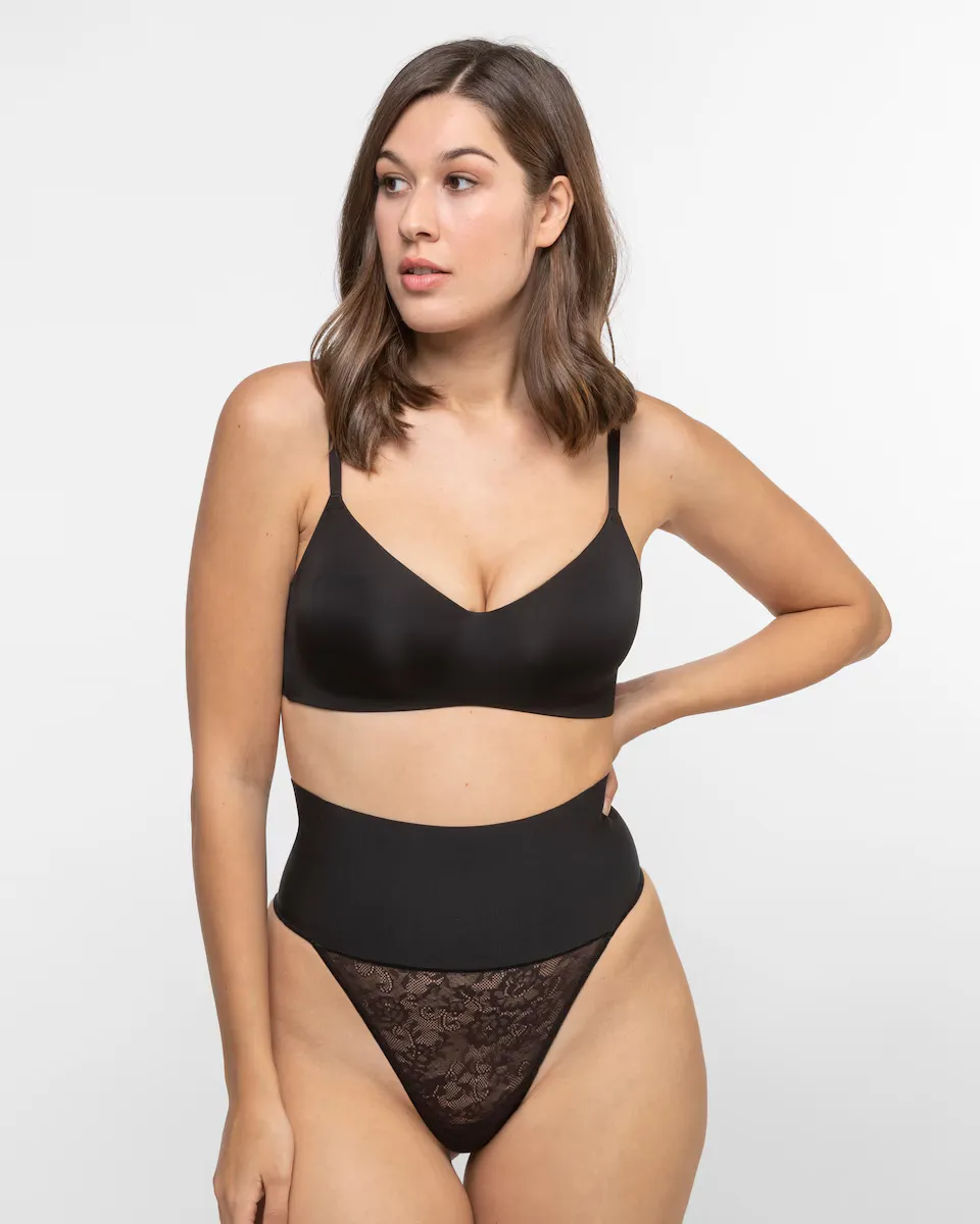 Трусики-стринги с высокой усадкой и жестким контролем Maidenform, черный
Трусики-стринги с высокой усадкой и жестким контролем Maidenform, черный