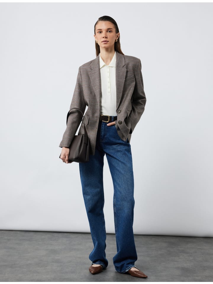 СВИТЕРЫ в цвете экрю KOTON
СВИТЕРЫ в цвете экрю KOTON