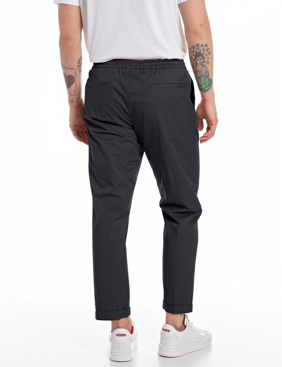 Свободные брюки со складками спереди REPLAY, Black
Свободные брюки со складками спереди REPLAY, Black