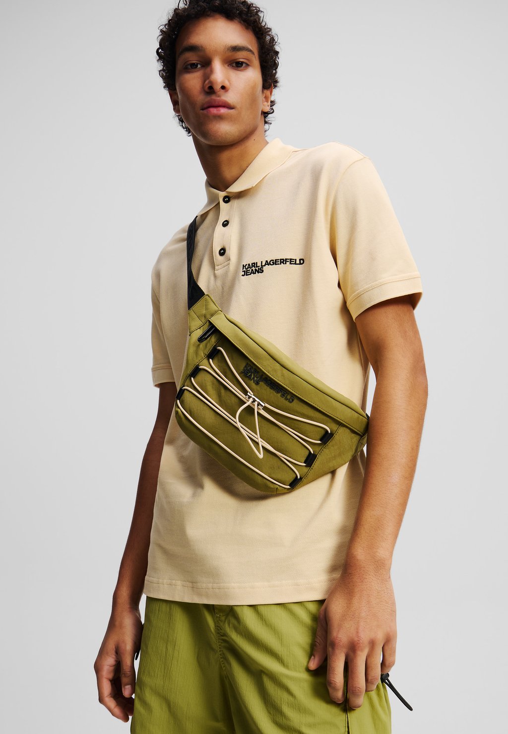 Поясная сумка UTILITY STRING Karl Lagerfeld Jeans, хаки
Поясная сумка UTILITY STRING Karl Lagerfeld Jeans, хаки