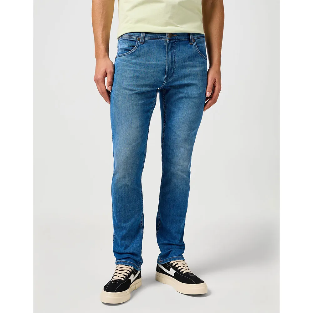 Джинсы Wrangler Greensboro, синий
Джинсы Wrangler Greensboro, синий