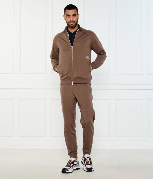 Спортивный костюм Regular fit Ea7, коричневый
Спортивный костюм Regular fit Ea7, коричневый