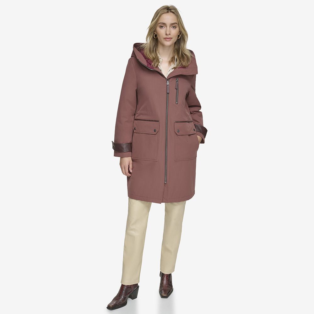 Andrew Marc Женская Легкая Парка Gemas с матовым верхом и деталями из искусственной кожи, Fig
Andrew Marc Женская Легкая Парка Gemas с матовым верхом и деталями из искусственной кожи, Fig