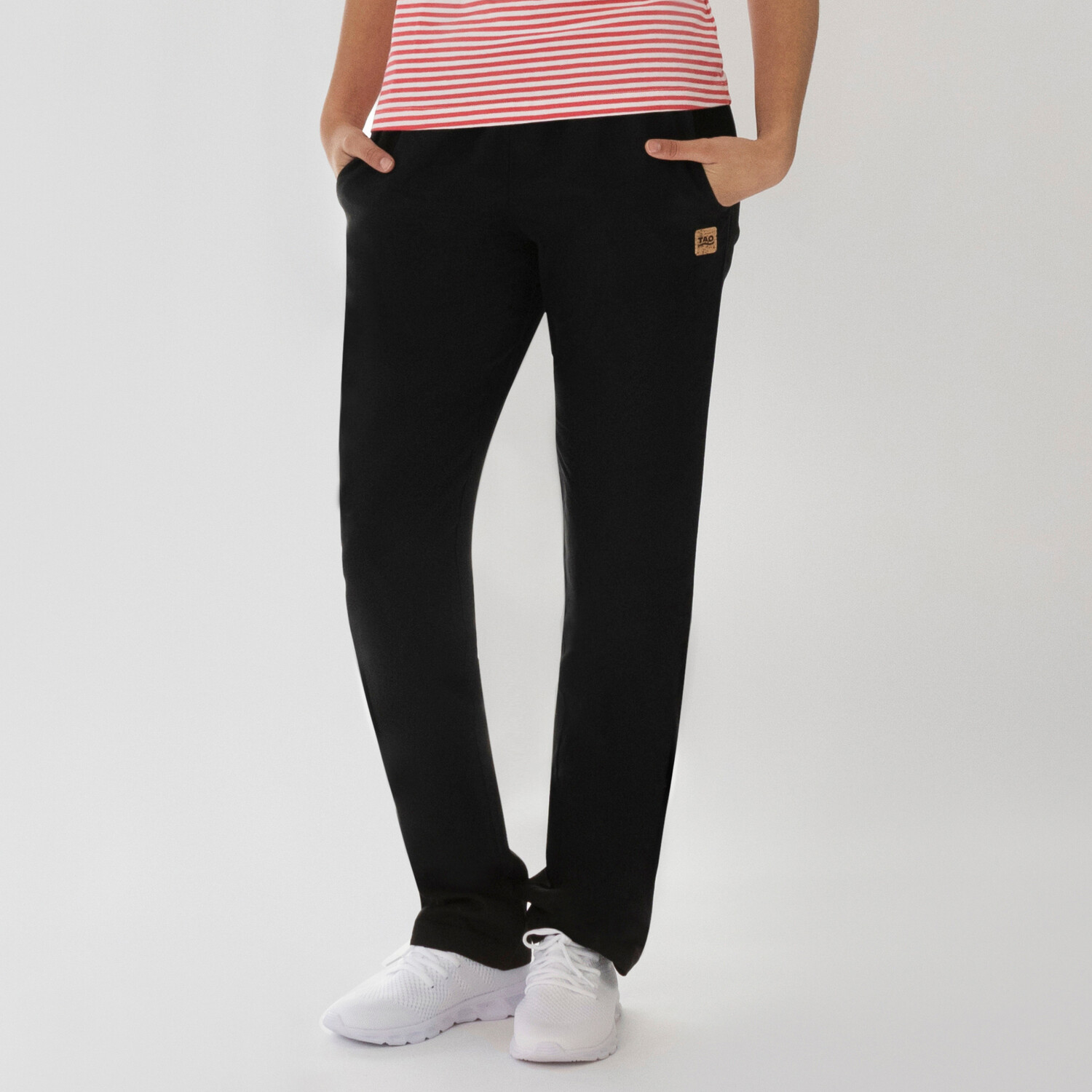 Спортивные брюки TAO Freizeit ANNI, черный
Спортивные брюки TAO Freizeit ANNI, черный