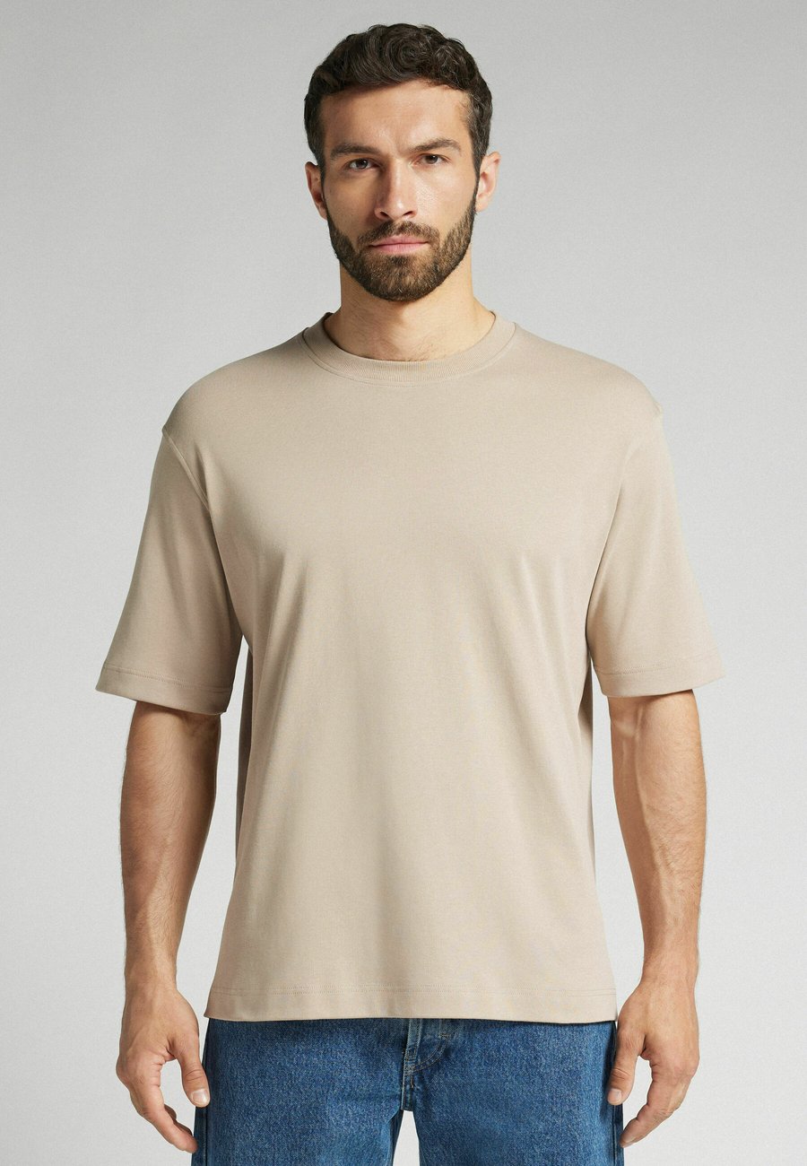Футболка IUMAN Intimissimi Uomo Basic T-shirt, Natural/Beige
Футболка IUMAN Intimissimi Uomo Basic T-shirt, Natural/Beige