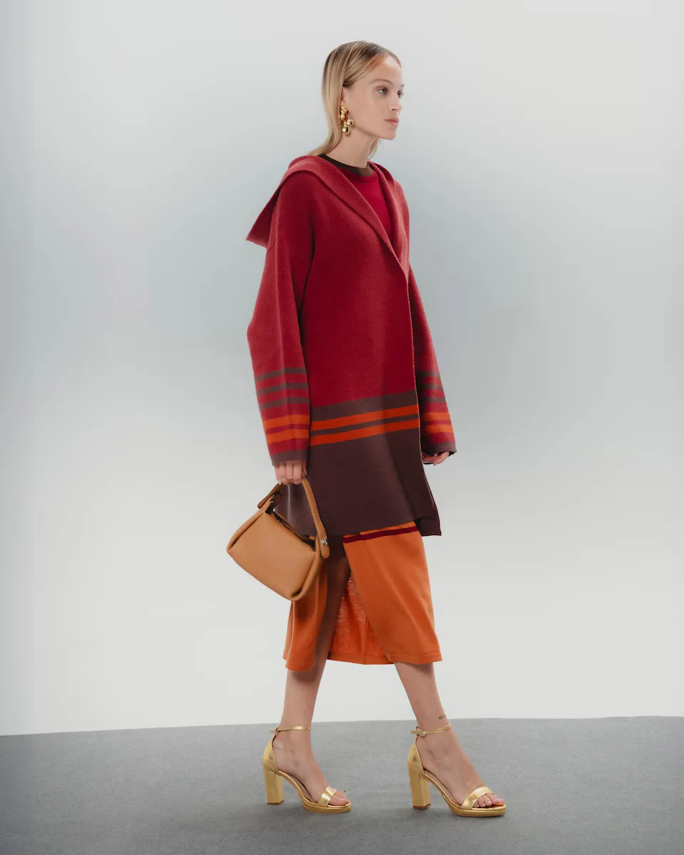 Женский вязаный кардиган Carmen в полоску Dolores Promesas, бордовый
Женский вязаный кардиган Carmen в полоску Dolores Promesas, бордовый