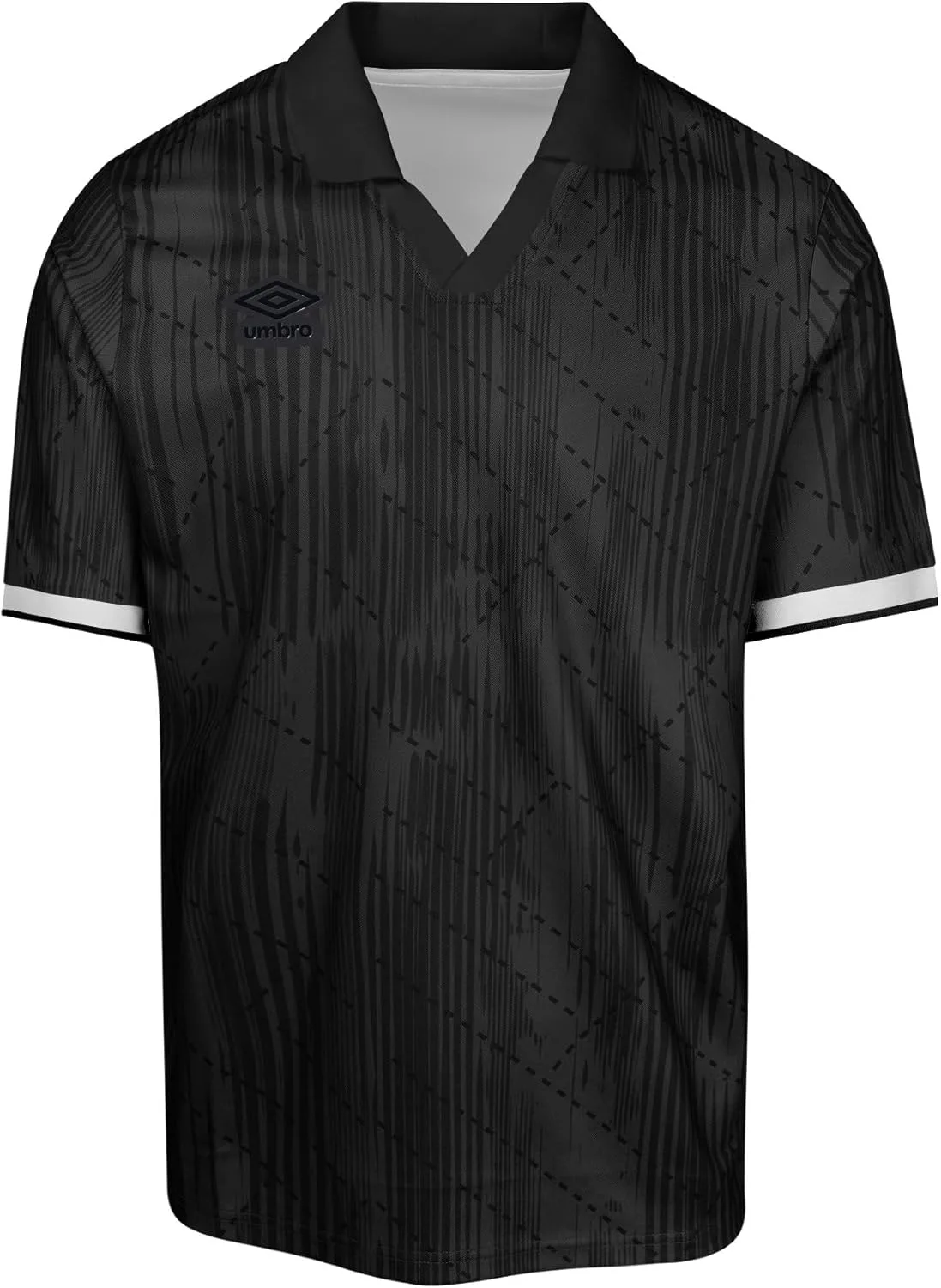 Футболка Umbro с принтом и воротником Johnny
Футболка Umbro с принтом и воротником Johnny