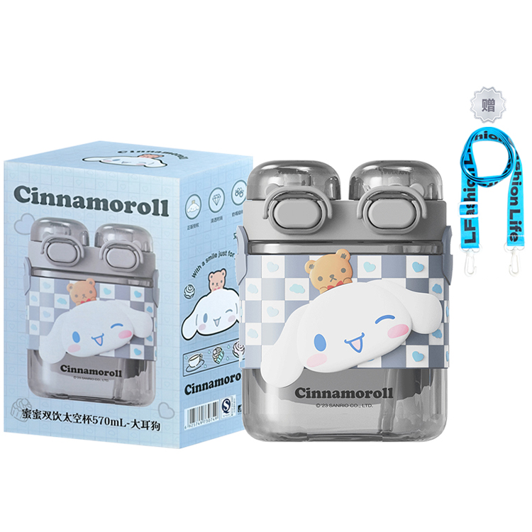 Пластиковые стаканы для воды Sanrio, красный
Пластиковые стаканы для воды Sanrio, красный