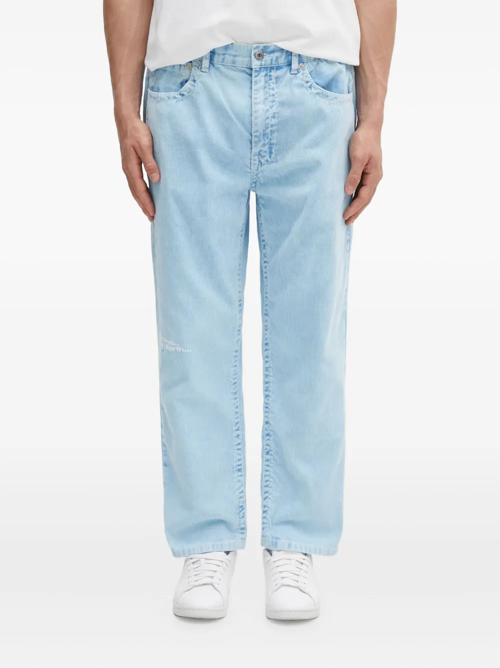 Брюки с вышитым логотипом AAPE BY *A BATHING APE, синий
Брюки с вышитым логотипом AAPE BY *A BATHING APE, синий