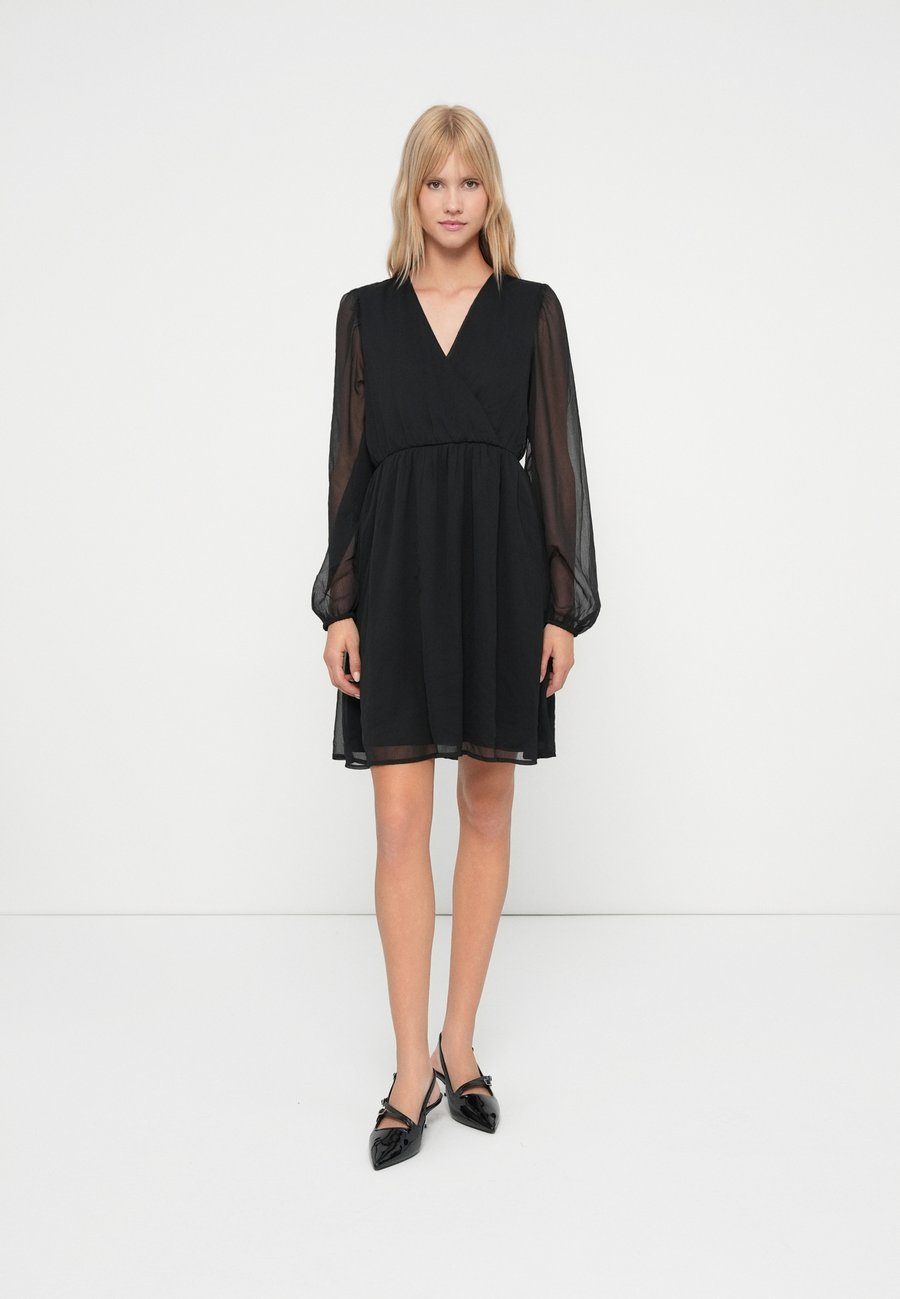 Платье VILA VIMICHELLA SHORT DRESS, Black
Платье VILA VIMICHELLA SHORT DRESS, Black
