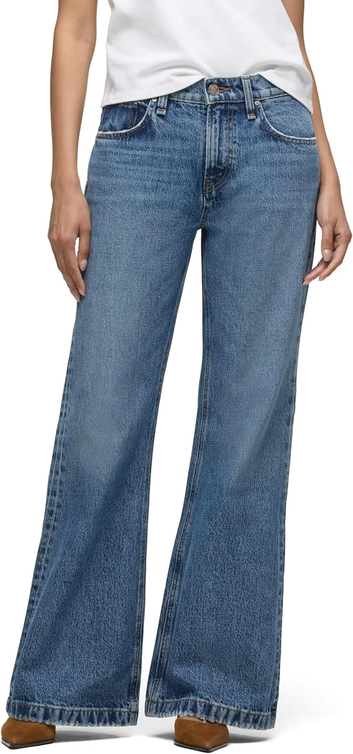 Hudson Women's Rylee джинсы с низкой посадкой и расклешенным низом
Hudson Women's Rylee джинсы с низкой посадкой и расклешенным низом