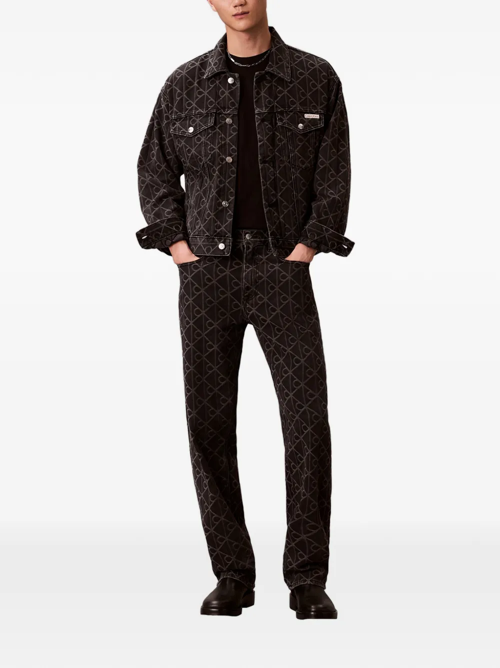 Жаккардовый джинсовый пиджак Calvin Klein, черный
Жаккардовый джинсовый пиджак Calvin Klein, черный