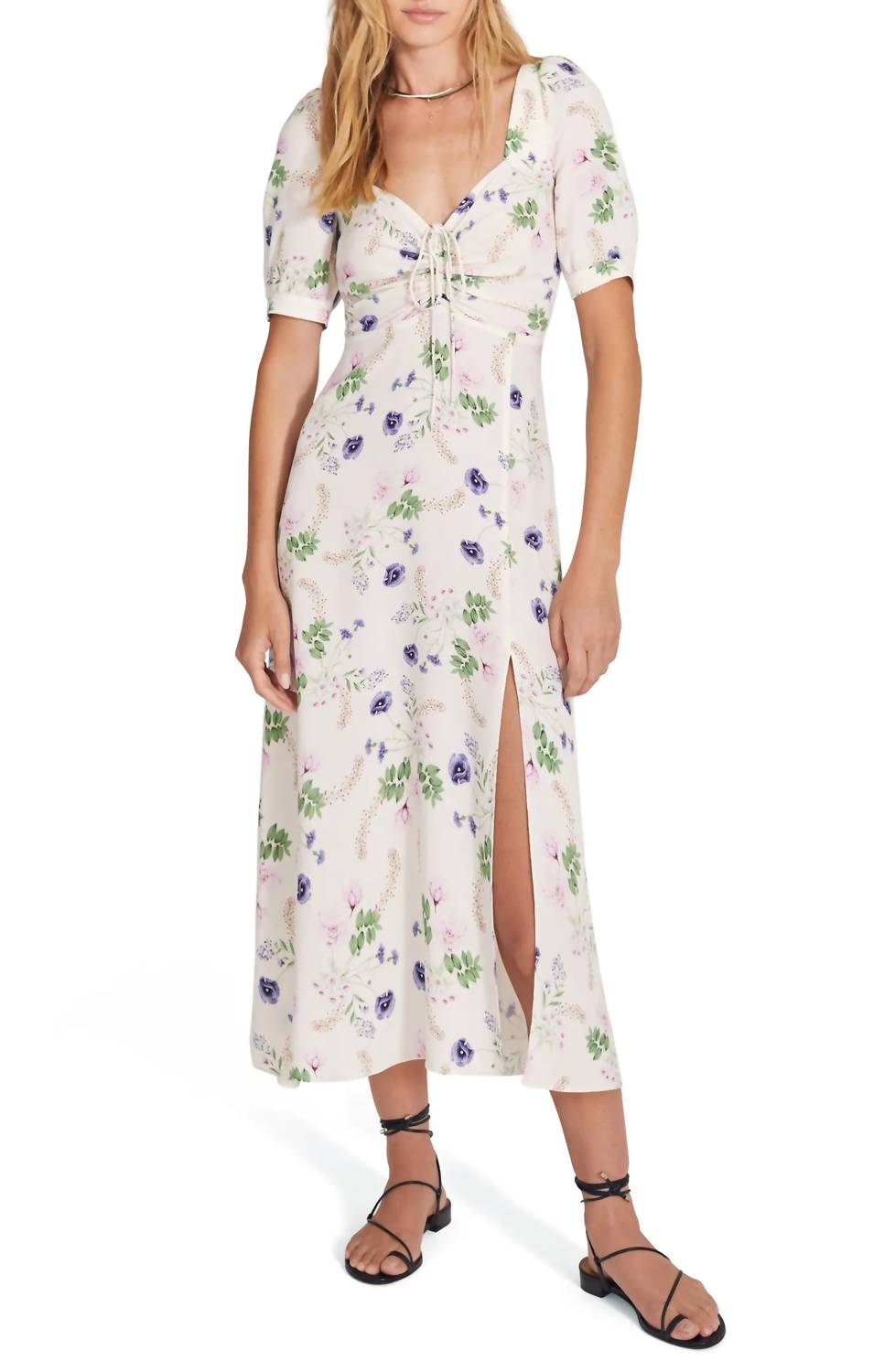 Платье «Виноградник» в белом цвете Favorite Daughter
Платье «Виноградник» в белом цвете Favorite Daughter