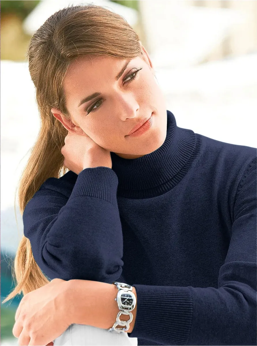 Повседневный образ Свитер-водолазка "Пуловер" Casual Looks, цвет морской волны
Повседневный образ Свитер-водолазка "Пуловер" Casual Looks, цвет морской волны