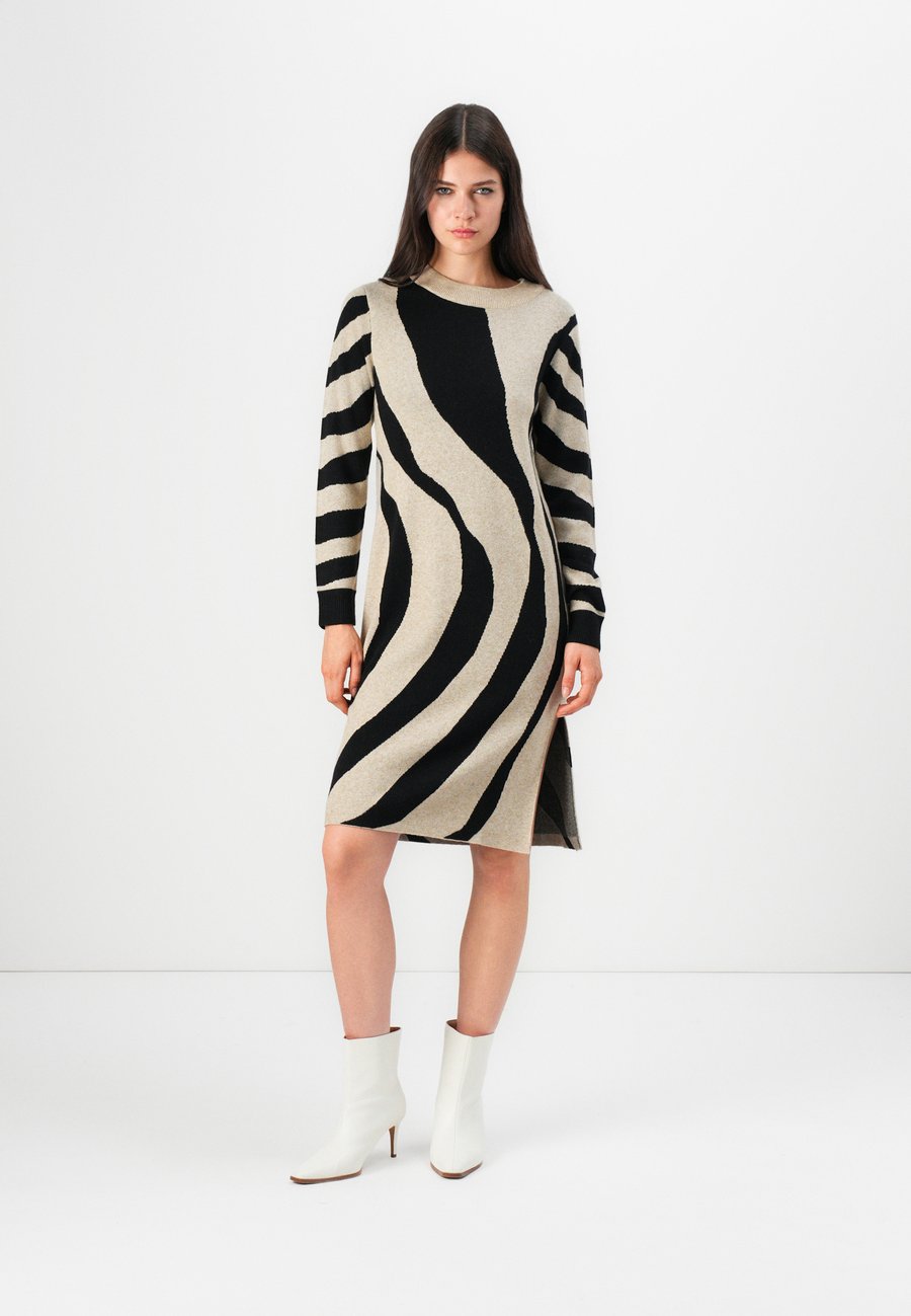 Платье VILA VITIF CREW NECK, Natural Melange/Black/Beige
Платье VILA VITIF CREW NECK, Natural Melange/Black/Beige