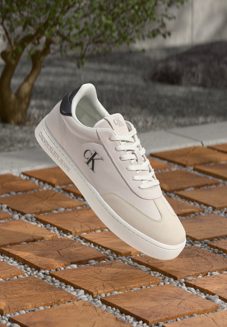 Кроссовки Calvin Klein Jeans CLASSIC CUPSOLE, Bright White/Black/White
Кроссовки Calvin Klein Jeans CLASSIC CUPSOLE, Bright White/Black/White