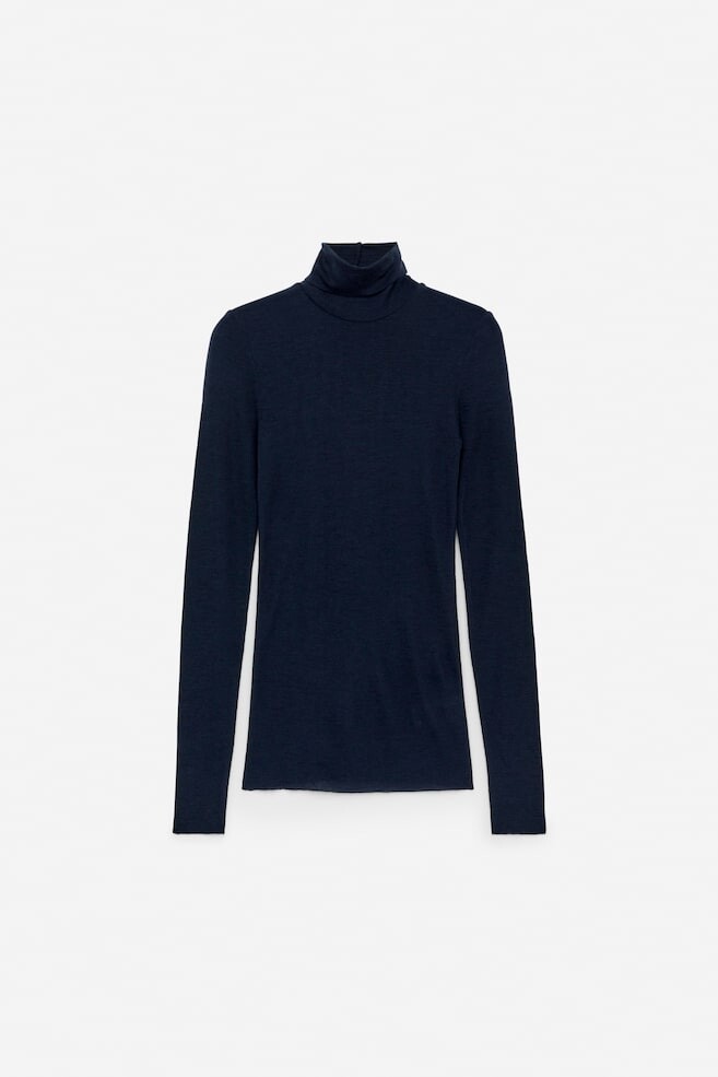 Шерстяной топ с высоким воротником Arket, синий
Шерстяной топ с высоким воротником Arket, синий