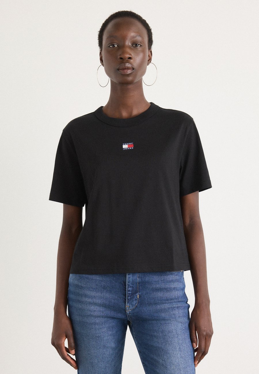 Футболка Tommy Jeans BADGE TEE, Black, Черный, Футболка Tommy Jeans BADGE TEE, Black
Футболка Tommy Jeans BADGE TEE, Black, Черный, Футболка Tommy Jeans BADGE TEE, Black