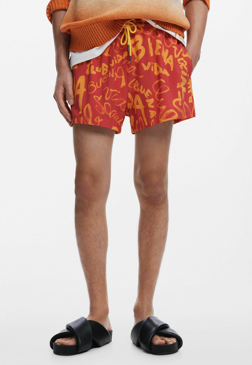 Шорты для плавания Desigual, оранжевый
Шорты для плавания Desigual, оранжевый