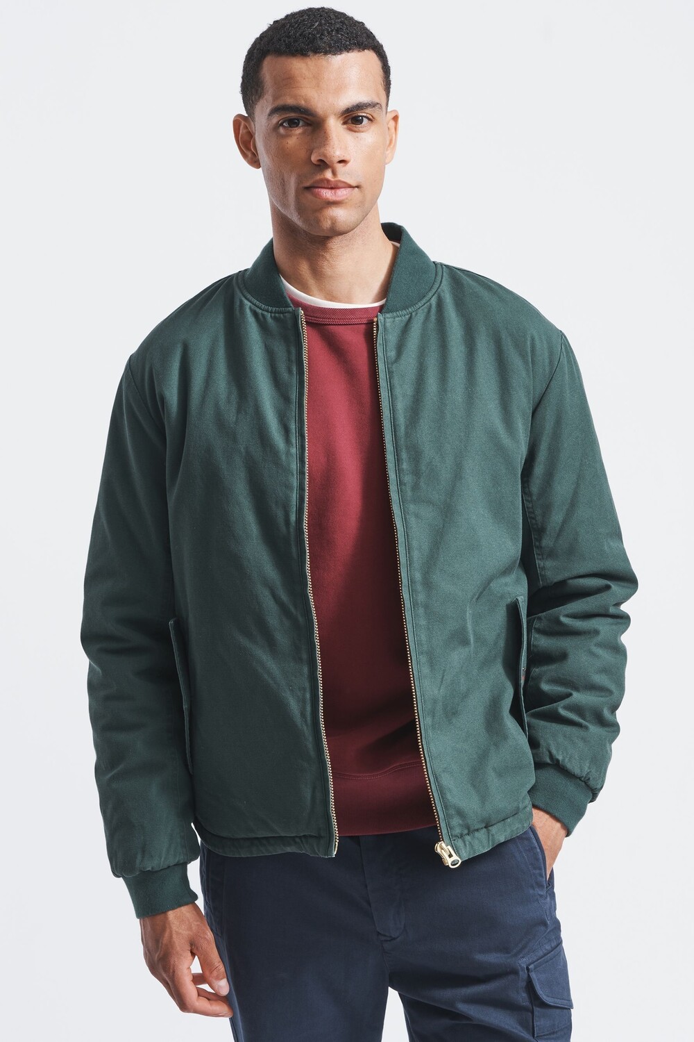 Зеленый хлопковый бомбер Dunstable Aubin, зеленый
Зеленый хлопковый бомбер Dunstable Aubin, зеленый