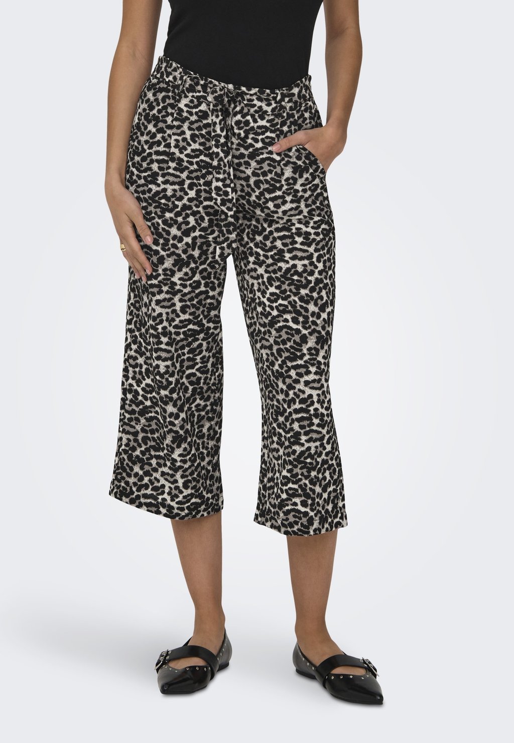 Брюки ONLWINNER PALAZZO ONLY, черный
Брюки ONLWINNER PALAZZO ONLY, черный