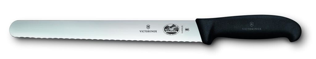 Нож для мяса Victorinox Fibrox с зубчатым краем и тупым кончиком 25,5см Victorinox Swiss Army
Нож для мяса Victorinox Fibrox с зубчатым краем и тупым кончиком 25,5см Victorinox Swiss Army