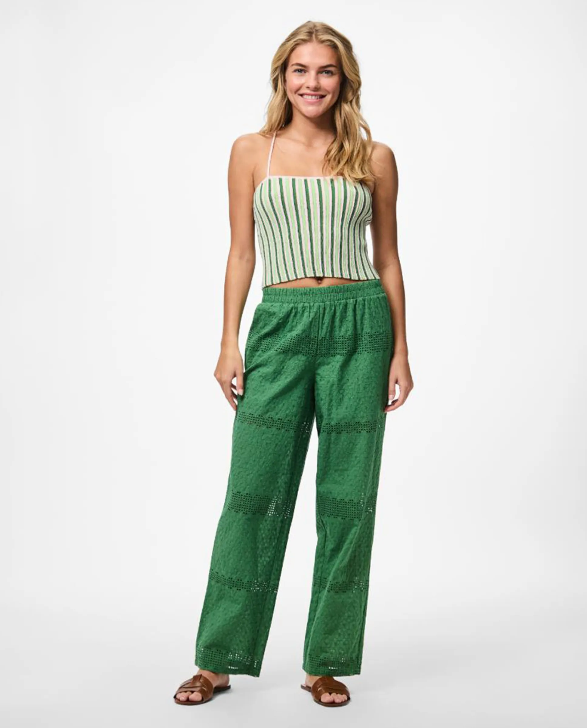 Женские вышитые брюки Pieces, зеленый
Женские вышитые брюки Pieces, зеленый