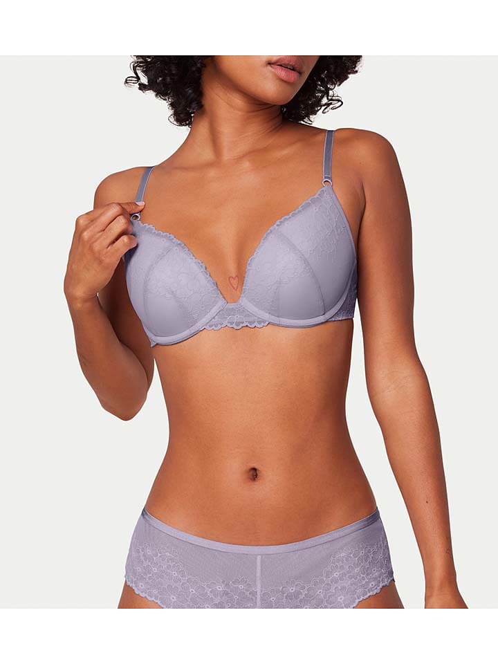 Бюстгальтер пуш-ап Triumph
Бюстгальтер пуш-ап Triumph