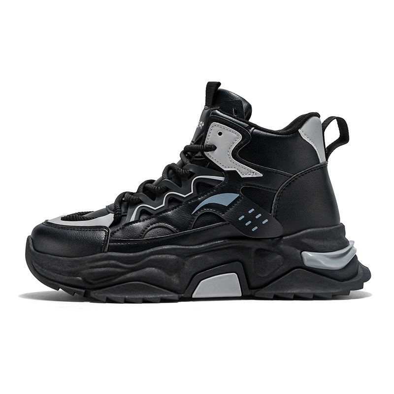 Износостойкие высокие массивные кроссовки для мужчин Budding Bear, Black Gray
Износостойкие высокие массивные кроссовки для мужчин Budding Bear, Black Gray