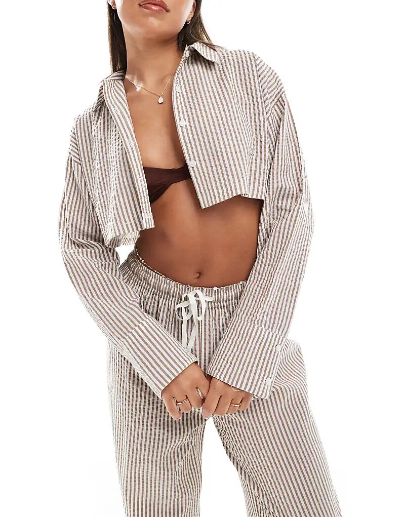 Пляжная рубашка Lisa сирсакер укороченная в коричневую полоску ASOS DESIGN
Пляжная рубашка Lisa сирсакер укороченная в коричневую полоску ASOS DESIGN