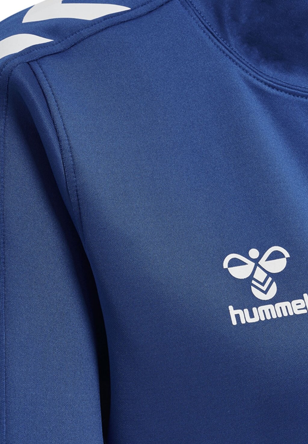 Толстовка на молнии CORE XK POLY Hummel, синий
Толстовка на молнии CORE XK POLY Hummel, синий