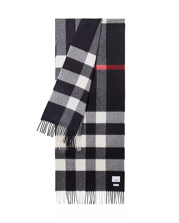 Клетчатый кашемировый шарф Burberry, синий
Клетчатый кашемировый шарф Burberry, синий