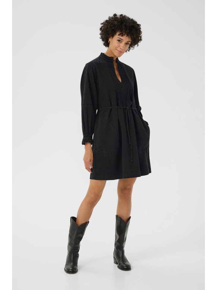 Платье SarinePW свободного кроя из выбеленного черного денима PART TWO
Платье SarinePW свободного кроя из выбеленного черного денима PART TWO