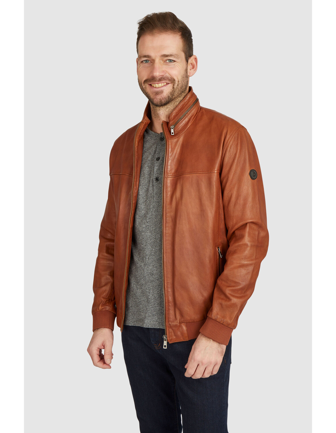 Кожаная куртка Bugatti Fabiano, коньячный 
Кожаная куртка Bugatti Fabiano, коньячный