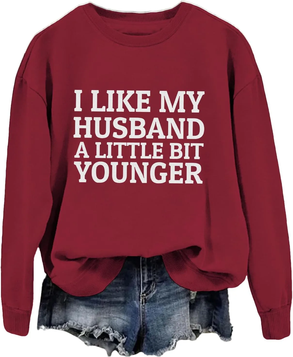 Толстовка с надписью "Мой муж немного моложе меня" Batclock
Толстовка с надписью "Мой муж немного моложе меня" Batclock