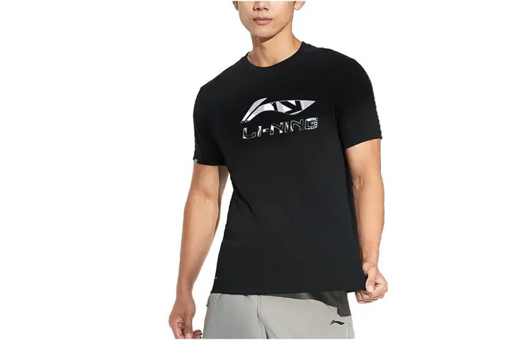 Футболка унисекс черная Lining, черный
Футболка унисекс черная Lining, черный