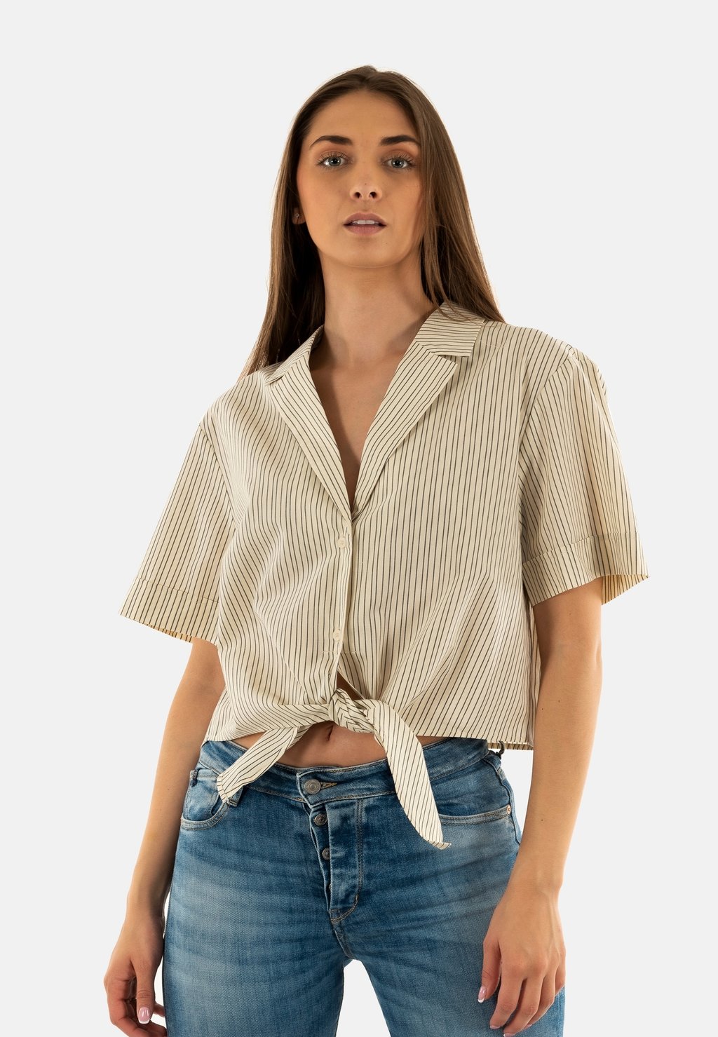 Блуза RUTH Grace & Mila, бежевый
Блуза RUTH Grace & Mila, бежевый