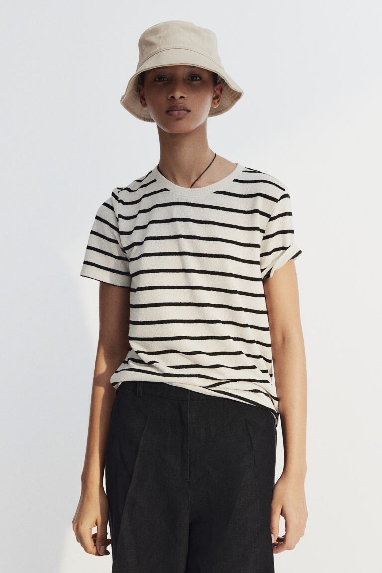 Футболка из тонкой вязки H&M, белый
Футболка из тонкой вязки H&M, белый