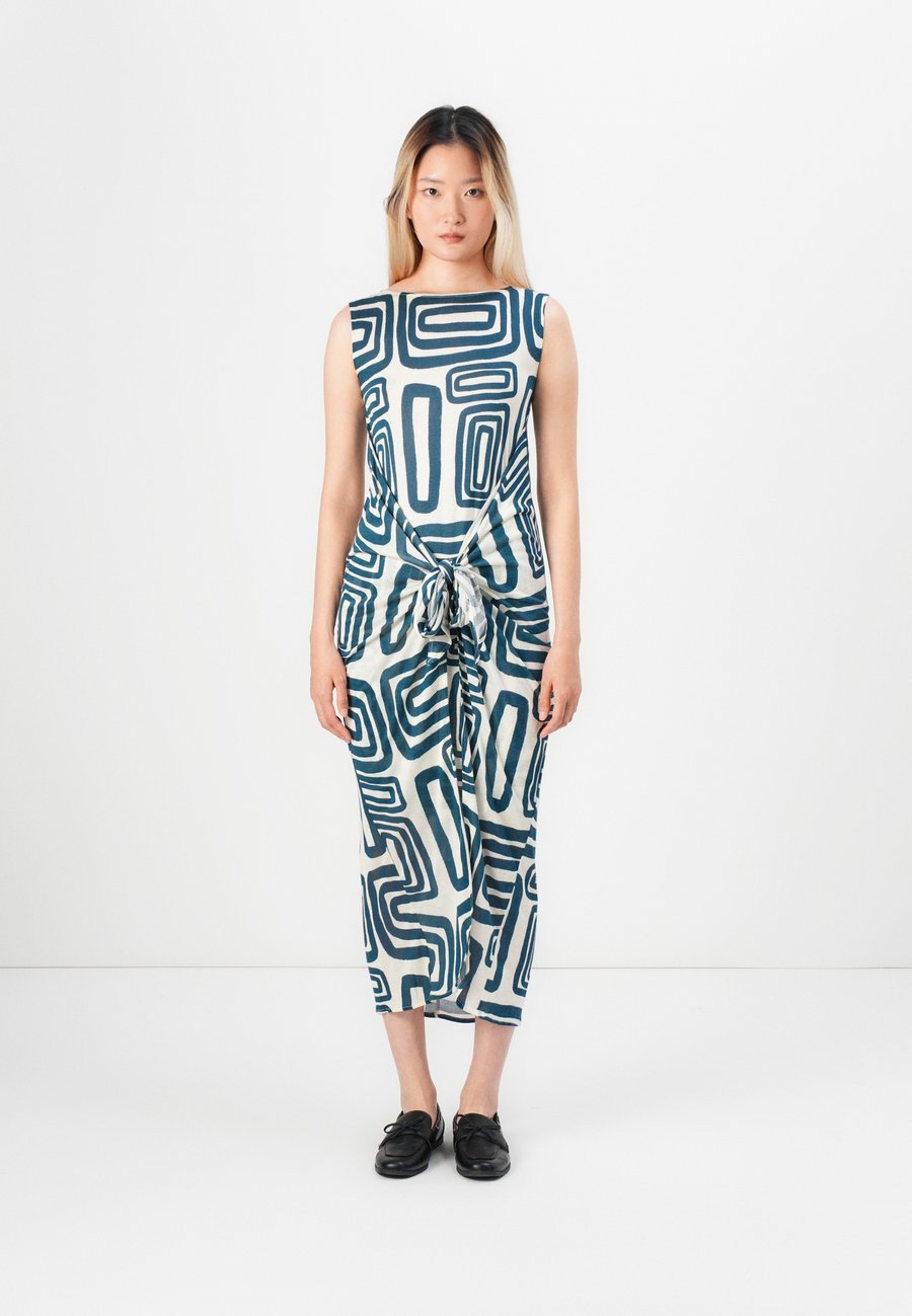 Платье PARFOIS DRESS, Multi-Coloured
Платье PARFOIS DRESS, Multi-Coloured