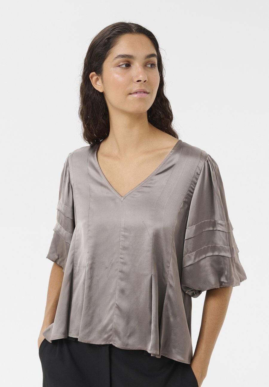 Блуза Karen by Simonsen AMELIA, Grey
Блуза Karen by Simonsen AMELIA, Grey