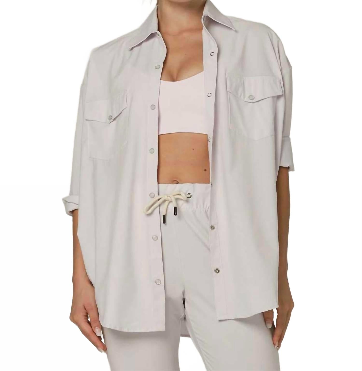 Женская классическая рубашка с длинным рукавом и пуговицами в цвете розовая вода и слоновая кость 925 Fit
Женская классическая рубашка с длинным рукавом и пуговицами в цвете розовая вода и слоновая кость 925 Fit